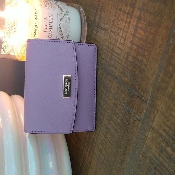 Kate Spade Wallet - Picture 2 of 6